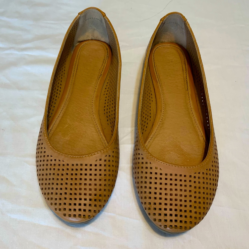 Report perforated flats